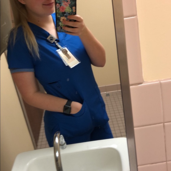 Scrubs - Picture 9 of 11